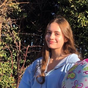 Meet your Posher, Sydnee